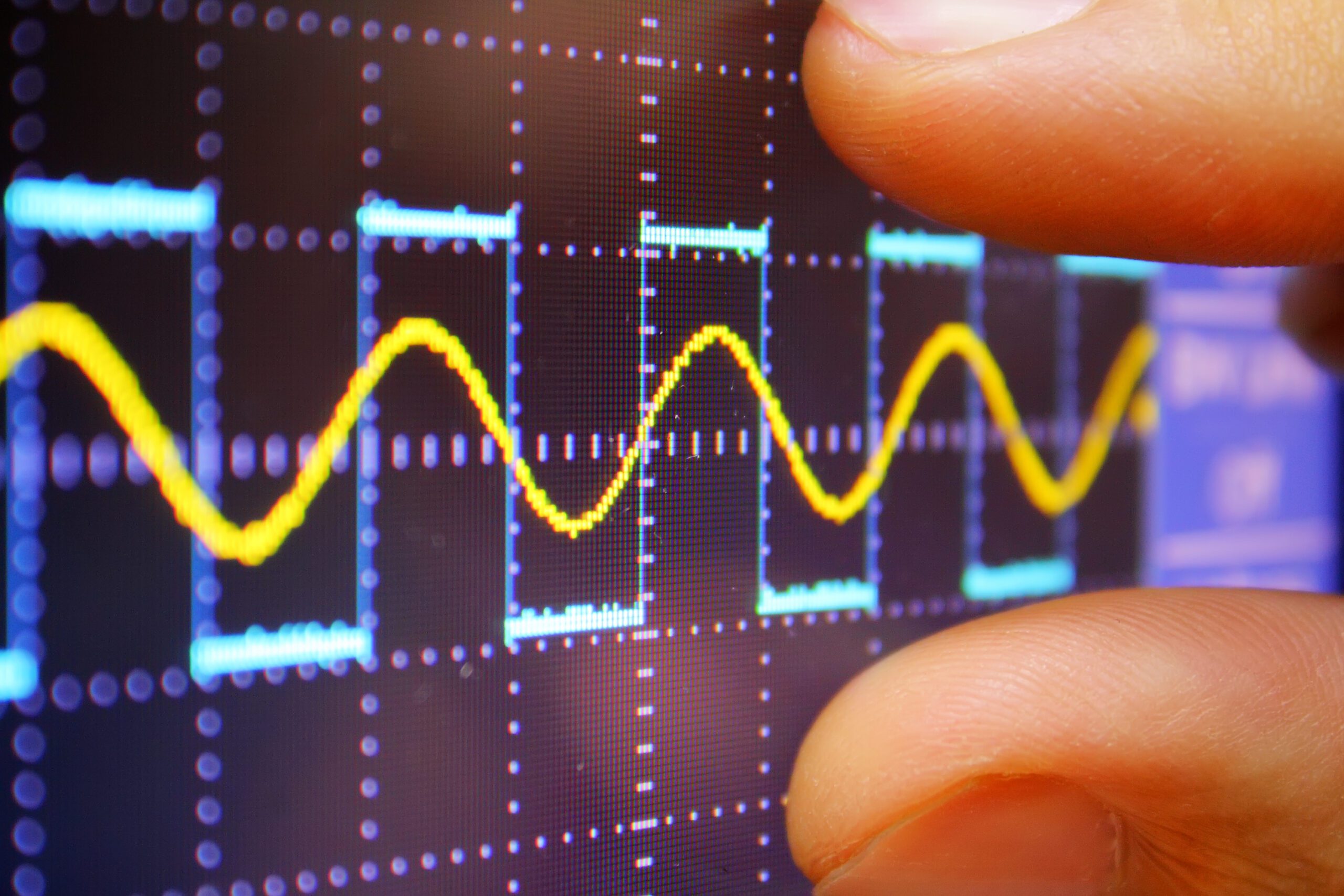 pure-sine-wave-vs-modified-sine-wave-understanding-the-differences